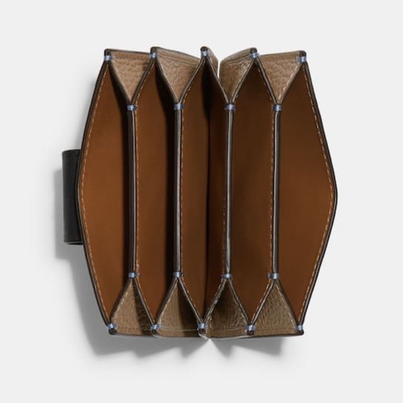👜NWT COACH accordion card case/wallet in colorblock👜 - Picture 2 of 6